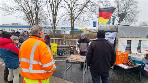 Bad Hersfeld Bauern sind wütend Demos an Kreuzung laufen