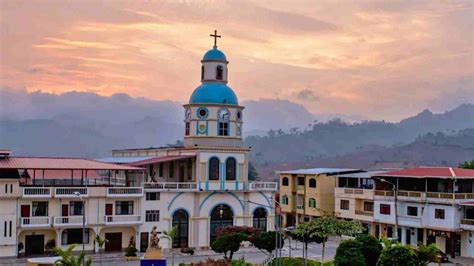 Marcabelí Edén de los Andes celebra 38 años de vida política