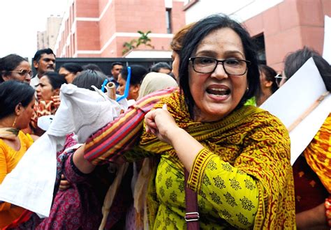 All India Mahila Congress Stage A Protest Outside Bjp Headquarters