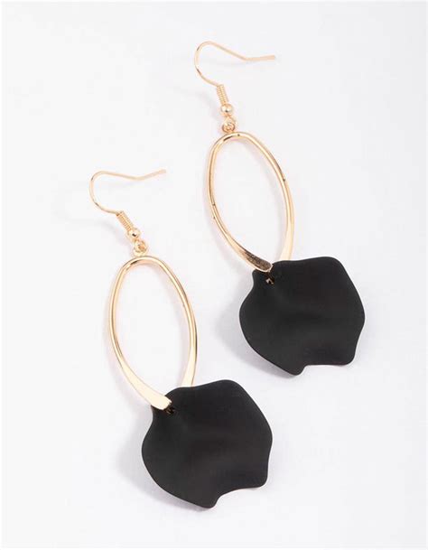 Gold Twisted Oval Petal Drop Earrings Lovisa