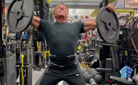 Sylvester Stallone Allenamento E Dieta A 76 Anni Dietaland