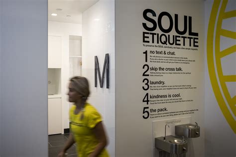 Inside Soulcycle The Cultish Celebrity Endorsed Spinning Studio On