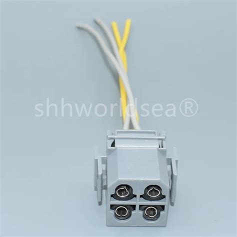 Shhworldsea 3 5mm Female 4 Pin Automotive Connector With Terminals