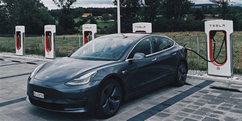 8 Reasons Why Tesla Still Makes the Best EVs