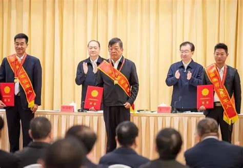 晋江市“老兵宣讲团”——赓续红色血脉，厚植崇军爱国情怀 市退役军人局 东南网泉州频道