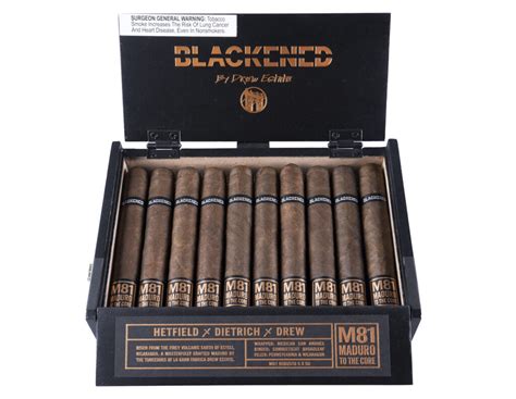 Blackened Cigars M81” Robusto Halfwheel