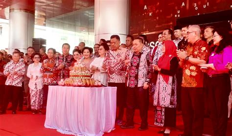 Olly Dondokambey Resmikan Gedung Lantai Kantor Bsg Sumber Berita