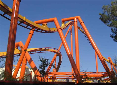 Tatsu Roller Coaster At Six Flags Magic Mountain Parkz Theme Parks