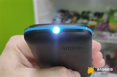 BQ 2820 Step XL+: Бюджетный кнопочный телефон с полным набором функций