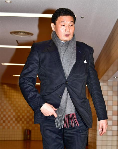 貴乃花親方 話題のマフラーにも言及、30本も所有 大相撲 日刊スポーツ