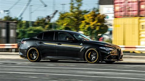 Topgear Manhart Has Built An Alfa Giulia Quadrifoglio With Hp