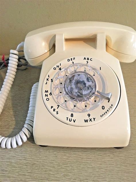 Vintage Rotary Desk Telephonecream Color Itt 500 Tested 2022404187