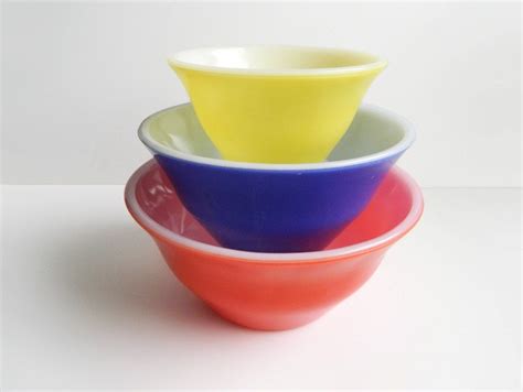 Vintage Mckee Bell Mixing Bowl Set Primary Colors Nesting