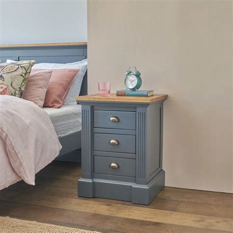 Highgate Blue 3 Drawer Bedside Cabinet Oak Furnitureland Painted