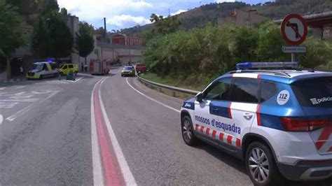 Dos Ciclistas Muertos Y Tres Heridos En Castellbisbal Por Un Coche Que