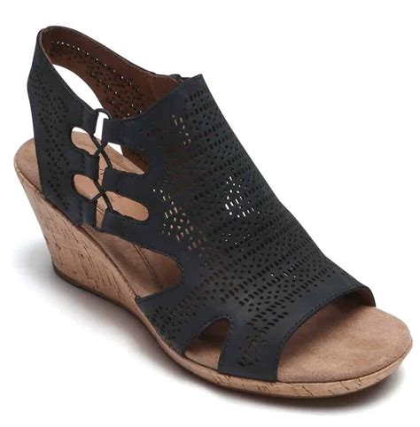 Best Wide Width Shoes For Women 2021