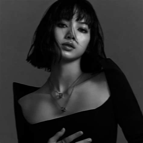 𖤐 Lisa Manobal ! ©by: pos4ew