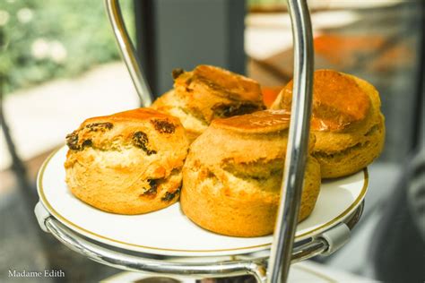 Afternoon Tea W Raffles Europejski Madame Edith