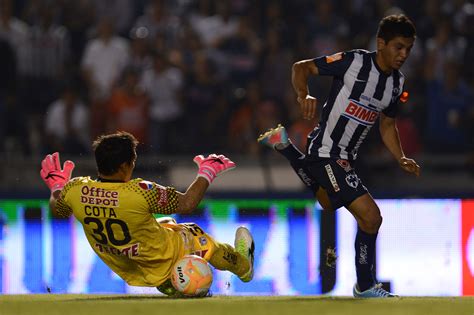 ¿Cuándo fue el último gol de Tecatito Corona en la Liga MX?