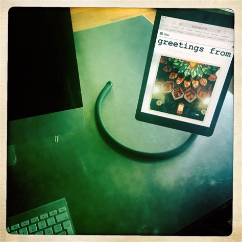 Hands Up! – greetings from