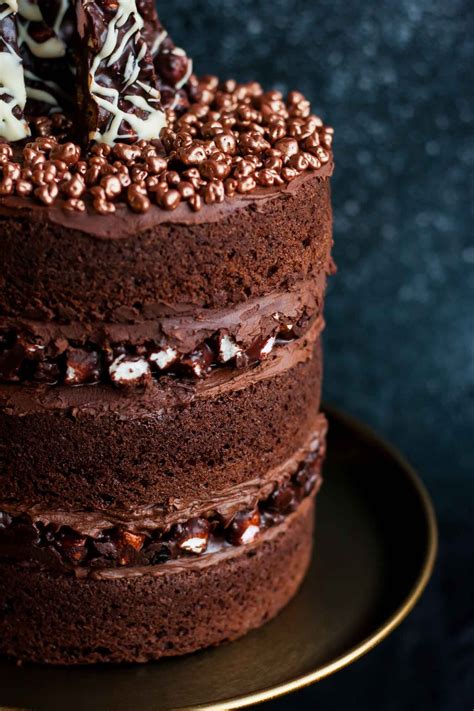 Chocolate Hazelnut Semi Naked Cake With Dark Chocolate Ganache Artofit
