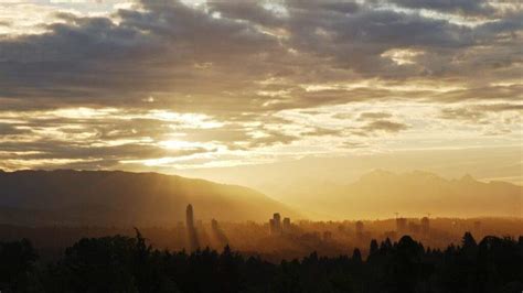 10 Amazing Trails For Hiking In Vancouver - Icy Canada