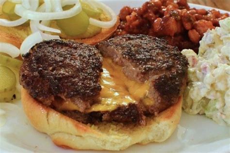 Receta Hamburguesa Casera Rellena Con Queso Locos X La Parrilla