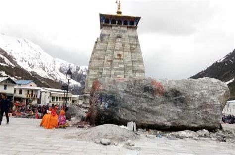 Kedarnath Flood Story and Disaster Reason (16 June 2013)