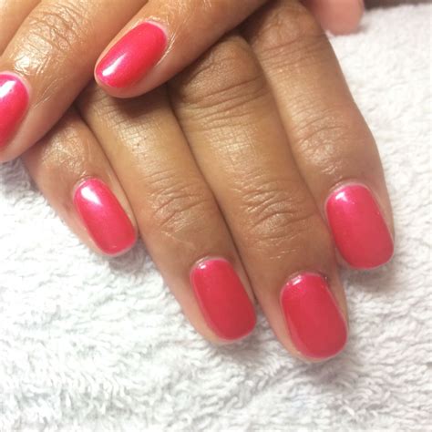 CND Shellac Hot Chilis My Signature Color Shellac Nail Colors Cnd Shellac Colors Red