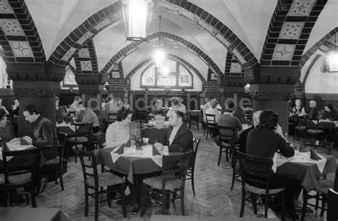 DDR Fotoarchiv Berlin Ratskeller Köpenick Restaurant Jazzkeller