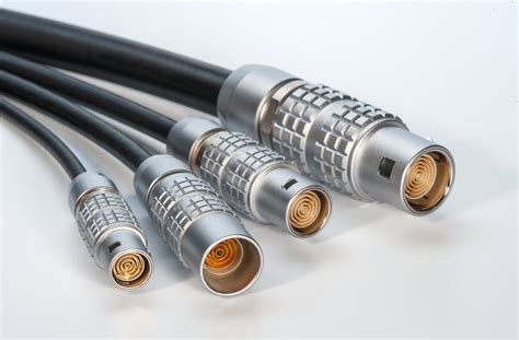 S and E Series multi concentric contact connectors | Industry EMEA