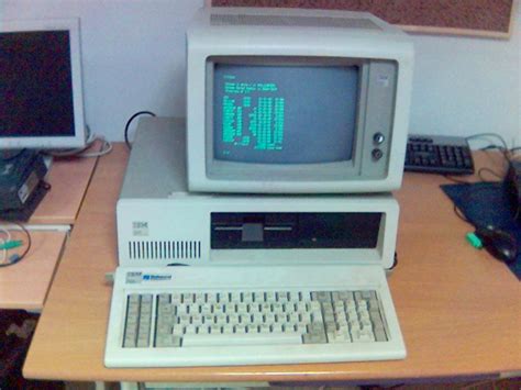 File:IBM Personal Computer XT front.jpg