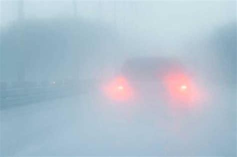 When To Use Fog Lights Driving In Foggy Conditions Andrew S Driving