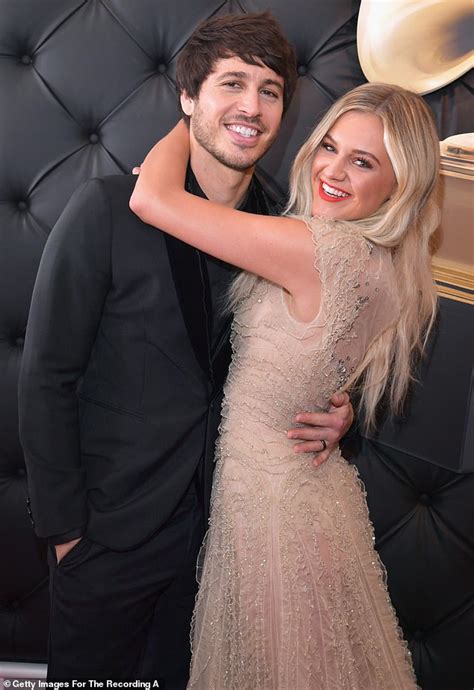 Chase Stokes Shares Photo With Kelsea Ballerini After She CONFIRMS