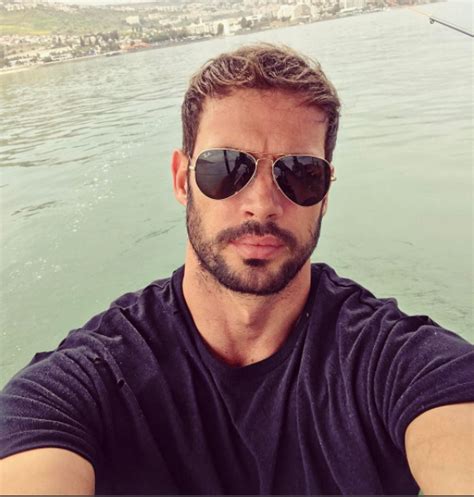 Tolerancia Encanto Débiles William Levy Injerto De Pelo Humor Puente