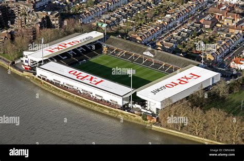 Craven cottage aerial fotografías e imágenes de alta resolución Alamy