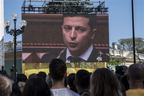 Can Volodymyr Zelensky Take On Ukraine’s Oligarchy New Statesman