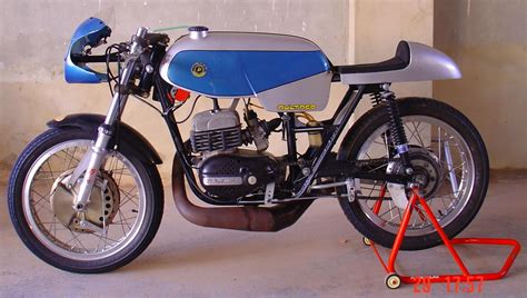 Bultaco Metralla Mk2 250cc 67 Kit América Replica Cafe Racer