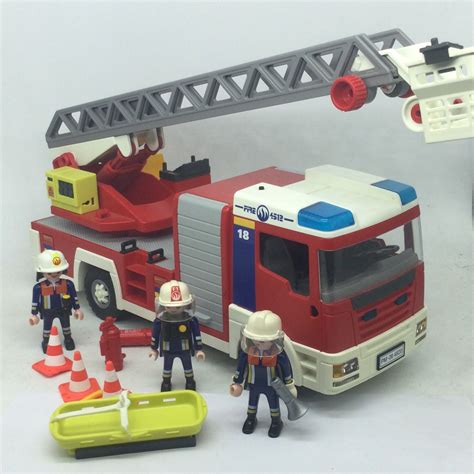 Playmobil Camion De Pompier Grande Echelle 2