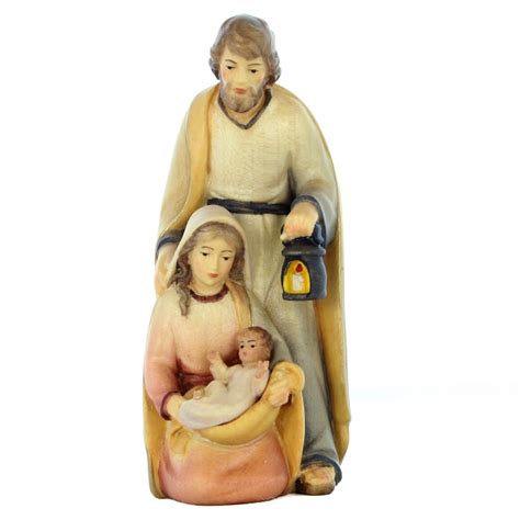 Statue de la Sainte Famille en Bois Coloré de 15 cm Une Œuvre Sacrée