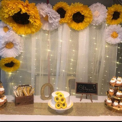 Oversized Paper Sunflower Backdrop For Rustic Weddings Bridal Etsy