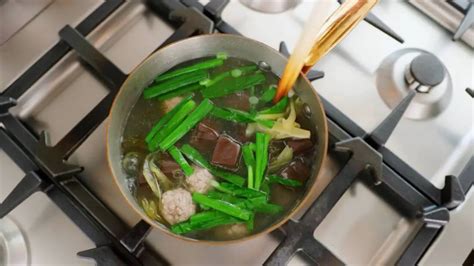 How to Make Taiwanese Pork Blood Soup - Angel Wong's Kitchen | Asian ...