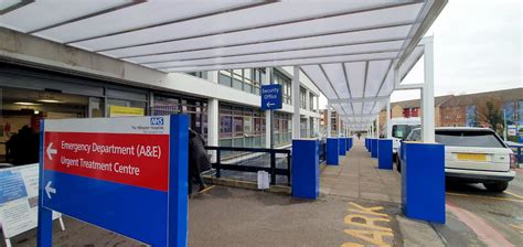 Hillingdon Hospital London Wall Mounted Canopies Able Canopies Ltd