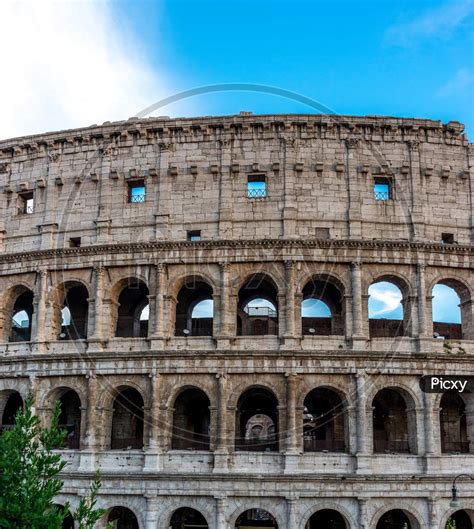 Image Of Golden Sunset At The Great Roman Colosseum Coliseum Colosseo