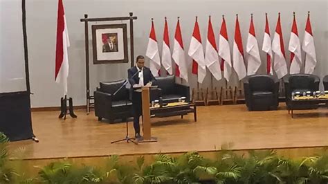 Anies Jawab Tantangan Bem Ui Jadi Yang Pertama Hadir Di Kampus