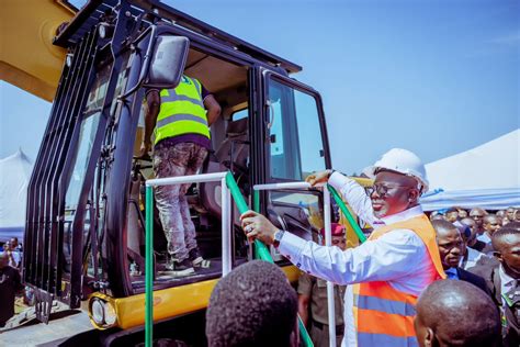 Delta State Governor Rt Hon Elder Sheriff Francis Oborevwori With A