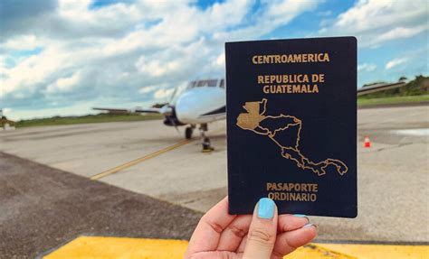 Jornada extendida de sábado de emisión de pasaportes en Guatemala, mayo ...