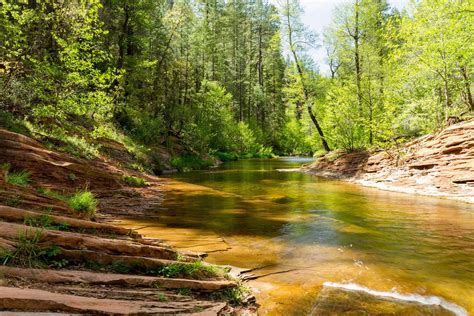 5 Incredible Reasons Why The West Fork Oak Creek Trail Is One Of Our Favorite Hikes In Sedona