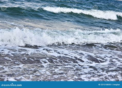 Ondas De Tempestade No Mar Mar Escuro Foto De Stock Imagem De