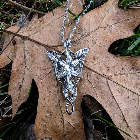 Lotr Arwen Evenstar Necklace S Silver In Lotr Jewelry